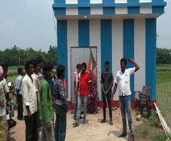 প্রধানমন্ত্রী আবাস যোজনা প্রকল্পে উপভোক্তার ঘর দখল করে ‘দলীয় কার্যালয় গঠন’ তৃণমূলের, অভিযোগ দায়ের বিজেপির