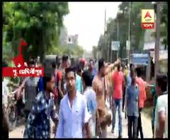 দোকানের সামনে গাড়ি রাখাকে কেন্দ্র করে এগরায় বচসা, হাতাহাতি, গুরুতর আহত এক মহিলা সহ ৩, প্রতিবাদে পথ অবরোধ, গ্রেফতার ২