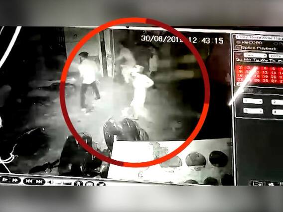 Tension prevails after communal war in Delhi | Seedha Sawal