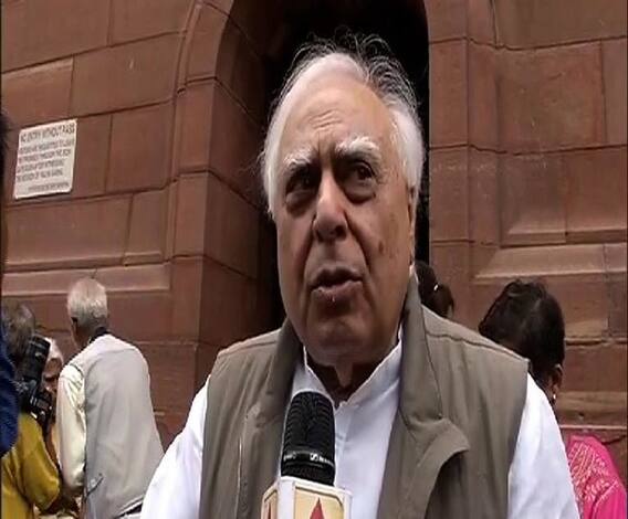 নতুন ভারতের কোনও দিশা দেখলাম না বাজেটে, সাধারণ মানুষ অন্যায়ের শিকার, মন্তব্য কপিল সিব্বলের