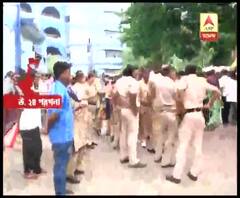 Reporter Stories:অনুপম সিংহ হত্যা মামলায় সাজা ঘোষণাকে কেন্দ্র করে উত্তেজনা বারাসাত আদালত চত্বরে