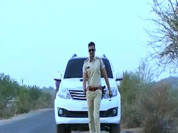 सनसनी: शहर-शहर खाकी वर्दी हुई शर्मसार ! पुलिसवालों पर चढ़ा वीडियो का बुखार !