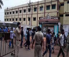 ঘাটাল কলেজে টিএমসিপি এবিভিপি সংঘর্ষ