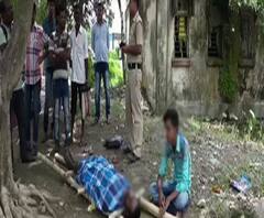 রামপুরহাট হাসপাতালে রোগীর রহস্যমৃত্যু,হাসপাতালের কাছেই পরিত্যক্ত বাড়ি থেকে উদ্ধার মৃতদেহ