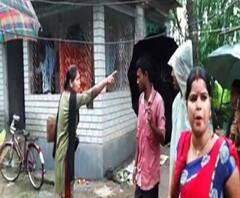 জলপাইগুড়িতে প্রতারণার অভিযোগে তৃণমূল নেতার বাড়ি ঘেরাও করে বিক্ষোভ