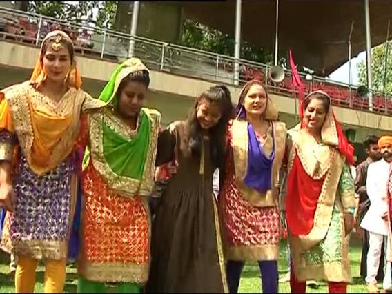 જમ્મુ-કશ્મીરમાં આઝાદીના જશ્નની તૈયારી પૂરજોશમાં, કલમ 370 હટ્યા પછી પહેલીવાર થશે ઉજવણી