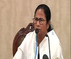 দুর্গাপুজো কমিটি গুলিকে আয়কর দফতরের তলব, প্রতিবাদে সরব মমতা