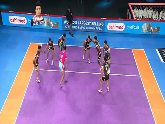 Pro Kabaddi League 2019: रोहित कुमार की बदौलत बेंगलुरू बुल्स ने जयपुर पिंकपैंथर्स को 41-30 से हराया