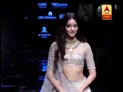 Lakme Fashion Week में अनन्या पांडे किया डेब्यू, ब्लॉकबस्टर ब्राइड बनकर रैम्प पर बिखेरे जलवे