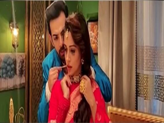 Hot News Full: Sonakshi and Dr Rohit fall in love in serial 'Kahaan Hum Kahaan Tum'