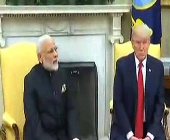 ভারত-পাকিস্তান সম্পর্ক নিয়ে কথা হল ট্রাম্প-মোদির