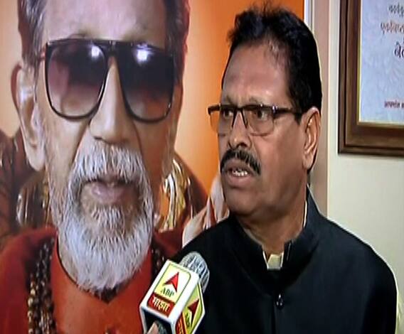 Chhagan Bhujbal | भुजबळांच्या शिवसेनाप्रवेशाला कार्यकर्त्यांचा विरोध, बबनराव घोलप यांची भुजबळांच्या शिवसेनाप्रवेशावर प्रतिक्रिया | ABP Majha 