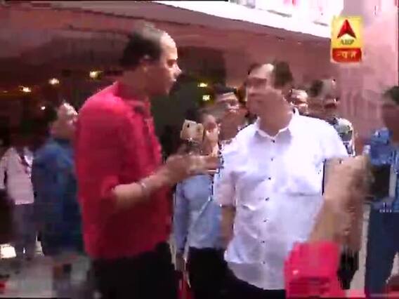 आर. के. स्टूडियो के टूटने के साथ ही खत्म हो गयी बाप्पा के जश्न की परंपरा भी, आखिरी आरती के दौरान भावुक हुए रणधीर और राजीव कपूर