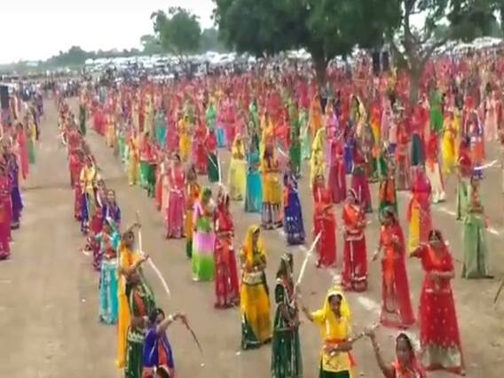 ધ્રોલઃ ભુચરમોરી મેદાનમાં 2 હજાર રાજપુતાણીઓએ એકસાથે તલવાર રાસ રમીને બનાવ્યો વર્લ્ડ રેકોર્ડ, જુઓ વીડિયો