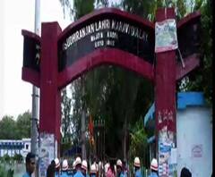 মাজদিয়া কলেজে নবীনবরণ অনুষ্ঠান ঘিরে টিএমসিপি-এবিভিপি সংঘাত, এবিভিপির ‘পাহারা’, কলেজের বাইরেই সভা টিএমসিপির