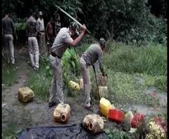 পশ্চিম মেদিনীপুরের নারায়ণগড় ও বেলদায় বেআইনি মদের ঠেকে অভিযান আবগারি দফতরের