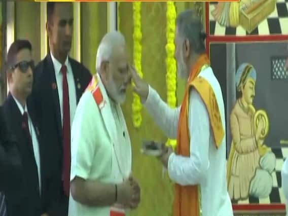 PM calls for 'revolution' against single-use plastic | Panchnama Full