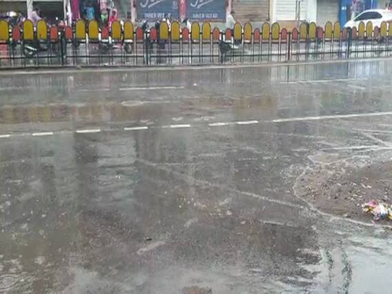 આણંદમાં શરૂ થયો ધીમીધારે વરસાદ, જુઓ વીડિયો