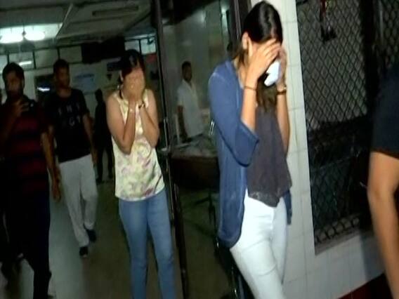 ગાંધીનગરઃ યુવક-યુવતીઓ માણી રહ્યા હતા દારૂની મહેફિલ ને પડી રેડ, જુઓ વીડિયો