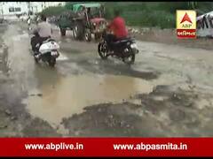 રાજકોટમાં ભારે વરસાદથી રસ્તાઓ બન્યા બિસ્માર, વાહનચાલકો પરેશાન, જુઓ વીડિયો