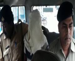 চাপড়ায় ডাকাতি, স্বর্ণ ব্যবসায়ীর গাড়িতে গুলি, ব্যাগ ছিনতাই, গ্রেফতার ১