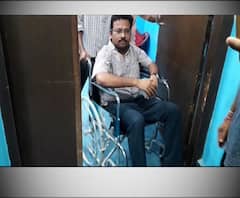 চিকিৎসার গাফিলতিতে শিশুমৃত্যুর অভিযোগ, কোচবিহার মেডিক্যাল কলেজ হাসপাতালে দুই চিকিৎসককে মারধর