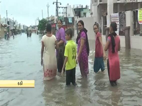 કડીઃ સોમેશ્વર મહાદેવ મંદિરમાં 2.5 ફૂટ પાણી ભરાયા, જુઓ વીડિયો