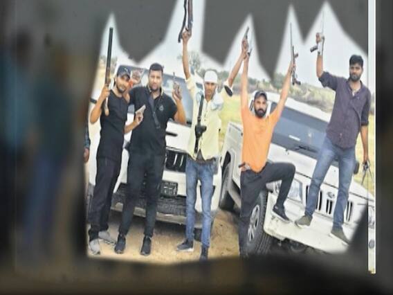 Sansani: Gabbar Gang Which Loots, Kills And Then Shoots Their Own Dance Video