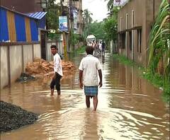 Reporter Stories: রাস্তা খারাপের প্রতিবাদে সোনারপুরের শিমুলতলা মোড়ে পথ অবরোধ