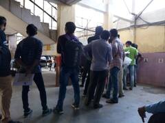 રાજકોટઃ RTO કચેરી પર HSRP નંબર પ્લેટ માટે લાંબી લાઈનો, જુઓ વીડિયો