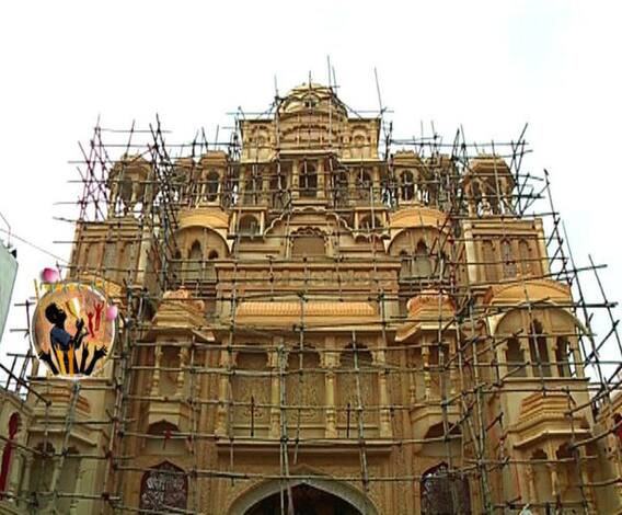  দর্শনার্থীদের নজর কাড়তে তৈরি শ্রীভূমি স্পোর্টিংয়ের পুজো