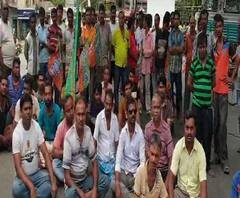 Reporter Stories: চূর্ণি সেতু চালু করার দাবিতে রামনগর চৌমাথায় রাস্তা অবরোধ বিজেপির 