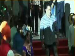 सोशल मीडिया पर सलमान खान को मिली जान से मारने की धमकी, देखिए मनोरंजन जगत की खबरें