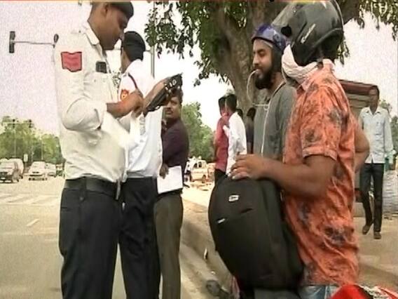 मोटर व्हीकल एक्ट का क्यों हो रहा है विरोध? नए ट्रैफिक नियमों से भ्रष्टाचार को बढ़ावा मिलेगा? बड़ी बहस