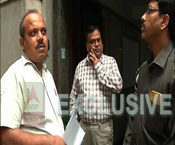  নারদ-তদন্তে মির্জাকে নিয়ে মুকুলের ফ্ল্যাটে সিবিআই, তাঁকে সামনে রেখেই গোটা ঘটনার পুনর্নির্মাণ