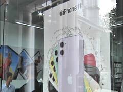 iPhone 11, iPhone 11 Pro और iPhone 11 Pro Max की बिक्री आज से भारत में शुरू, जानें कितनी है कीमत