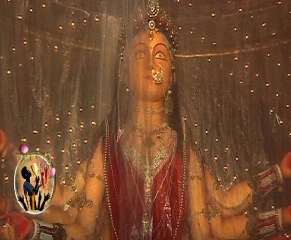৭৪ বছরের দুর্গা পুজোয় চক্রবেড়িয়া সর্বজনীনের ভাবনা পরত