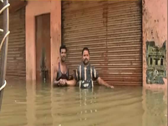 46K people affected by heavy rain in western MP | Panchnama Full