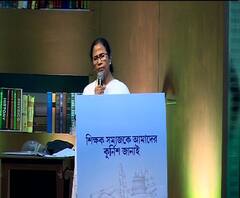 অনেক হুমকির মধ্যে কাজ করতে হয়, শিক্ষকদের মমতা