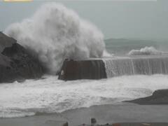 जापान में डूब गई बुलेट ट्रेन, 60 साल के सबसे खतरनाक तूफान हगिबिस ने मचाई भयानक तबाही