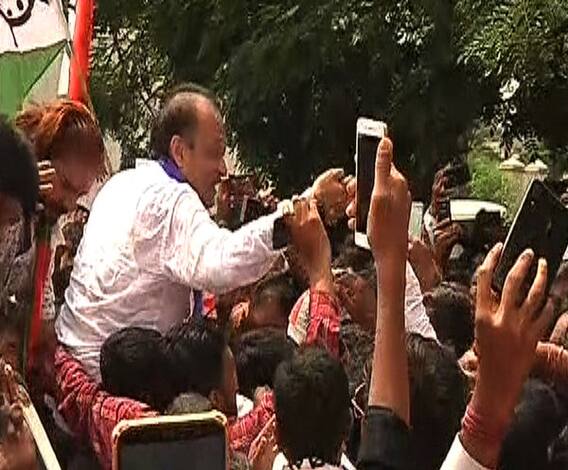 Assembly Election 2019 | अजित पवारांचं उमेदवारी अर्ज दाखल करताना शक्तिप्रदर्शन | बारामती | ABP Majha 