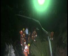 Reporter Stories: ১০২ ঘণ্টা পর কুলটির অবৈধ খনি থেকে উদ্ধার যুবকের দেহ