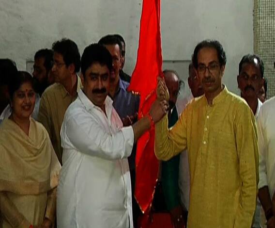 VIDEO | राष्ट्रवादीचे माजी खासदार संजय दिना पाटील शिवसेनेत | ABP Majha