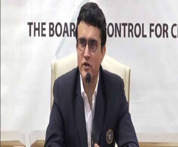 চ্যাম্পিয়নরা কখনও শেষ হয় না, ধোনি সম্পর্কে মন্তব্য বোর্ড সভাপতি সৌরভের