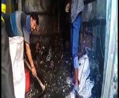 Reporter Stories: উত্তরপাড়ার জেকে স্ট্রিটে সোনার দোকানে আগুন, বিপাকে ব্যবসায়ী