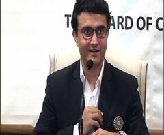 নস্টালজিয়া উস্কে অধিনায়ক থাকাকালীন পাওয়া ব্লেজার চাপালেন বোর্ড সভাপতি সৌরভ