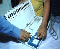 WEB EXCLUSIVE | मतदानादरम्यान ईव्हीएम आणि व्हीव्हीपॅट कसं काम करतं? | ABP MAJHA