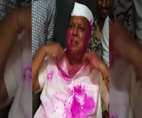 Maharashtra Assembly Polls | निकालापूर्वीच हसन मुश्रीफ आणि संजय कदम यांचा विजयी जल्लोष  | ABP Majha