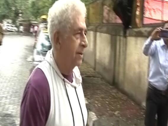 Naseeruddin Shah ने डाला वोट, काफी मशक्कत के बाद मिला वोटर लिस्ट में नाम | Exclusive