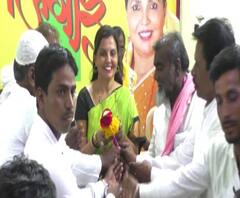 Vidhan Sabha 2019 | जिथे महिला सुरक्षित नाही तिकडे,ओरडून पण काय फायदा नाहीय, अमरावतीकरांच्या समस्या बोलीभाषेतून | ABP Majha